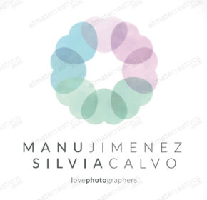 Diseño de logo para empresa dedicada a la fotografía de bodas, de parejas, de familia, photocall, embarazadas y reportajes boudoir. (España)